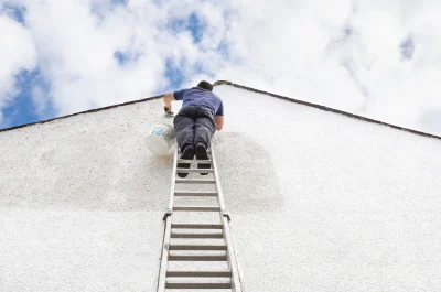 Peinture extérieure à Renaison — façades et ravalement